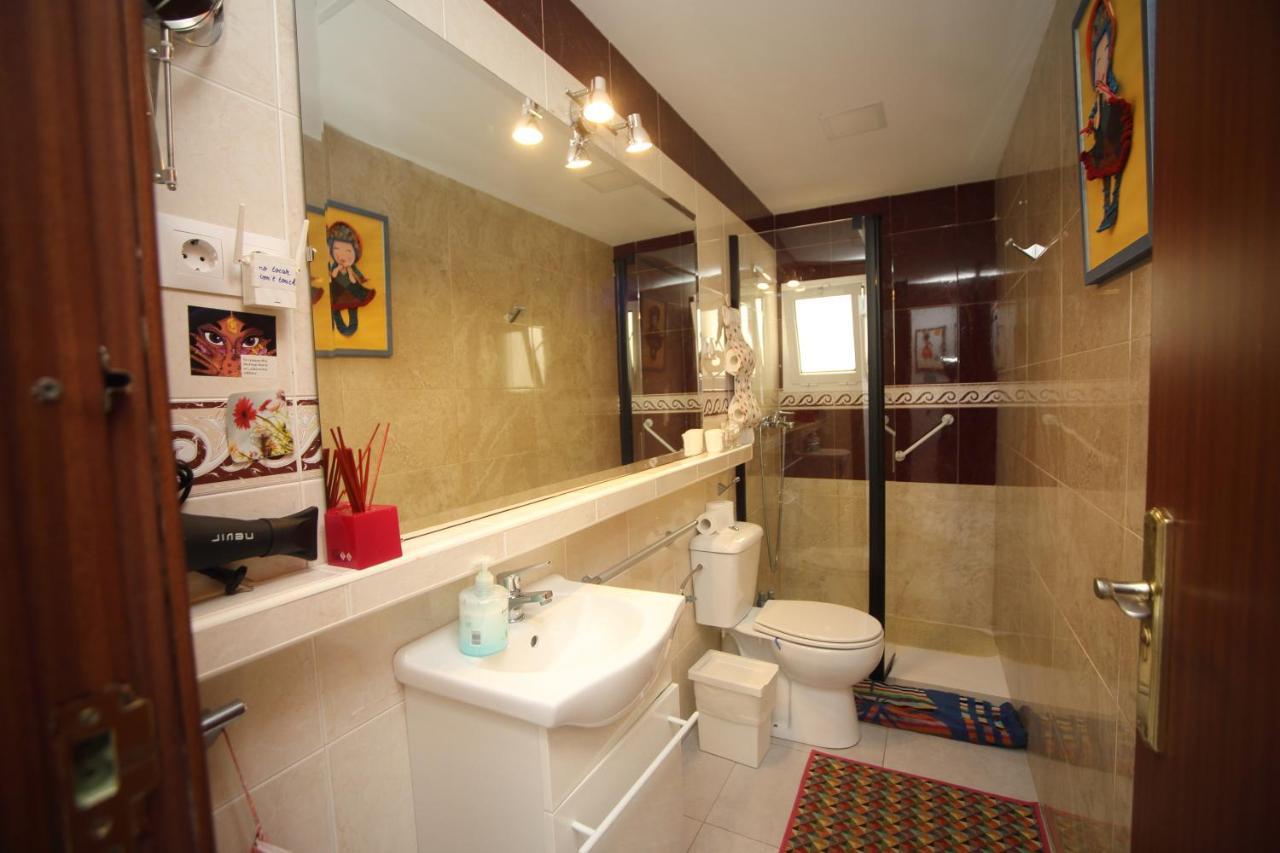 La Casa De La Abuela Rosy Apartment มาลากา ภายนอก รูปภาพ