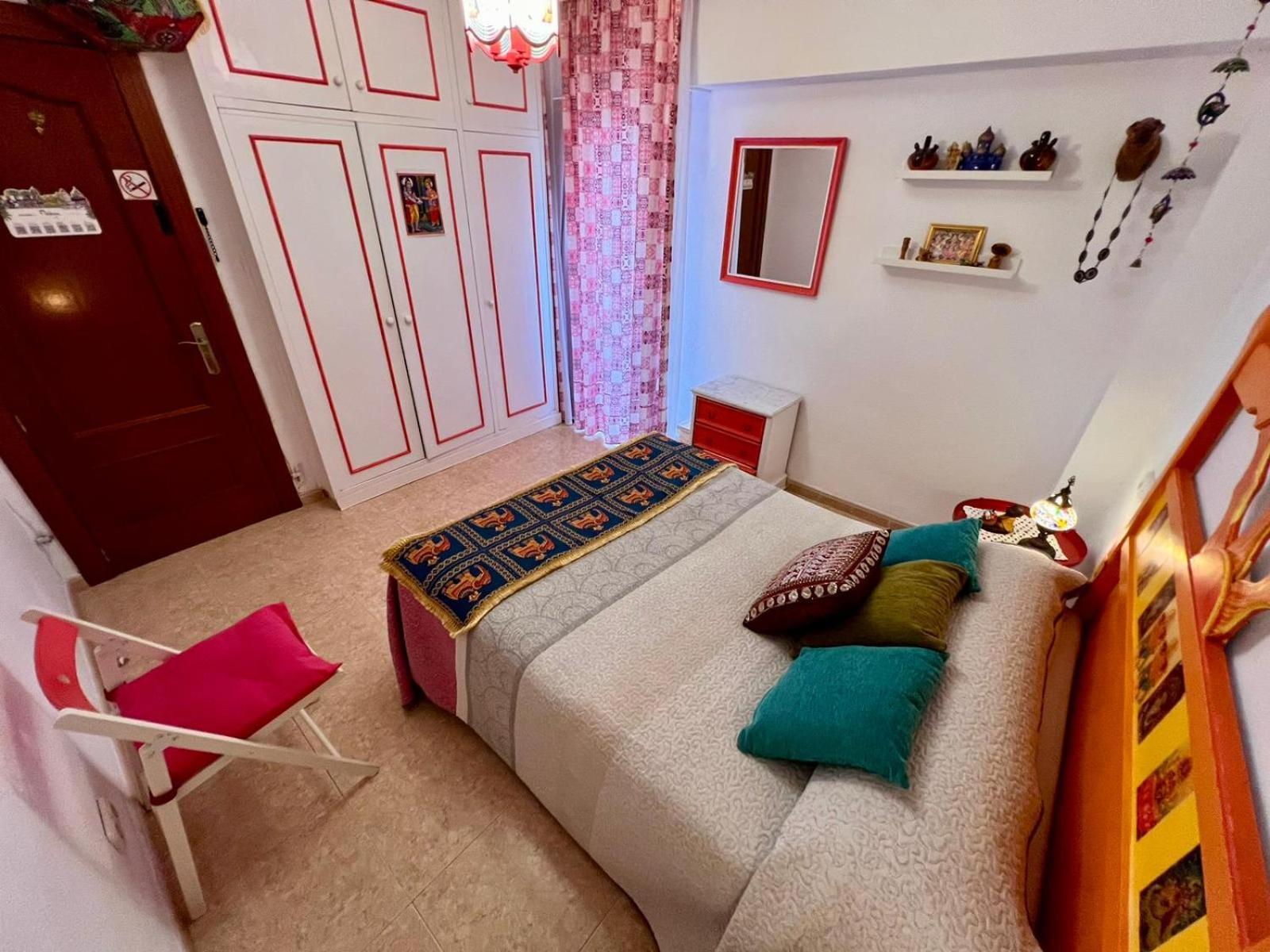 La Casa De La Abuela Rosy Apartment มาลากา ภายนอก รูปภาพ